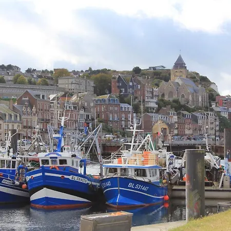Appart. Rdc Face Et Funiculaire ** * Le Tréport
