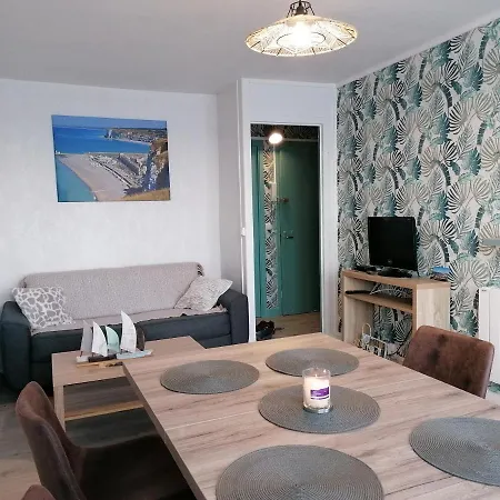 Appart. Rdc Face Et Funiculaire ** * Le Tréport