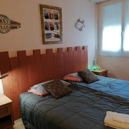 Appart. Rdc Face Et Funiculaire ** * Le Tréport