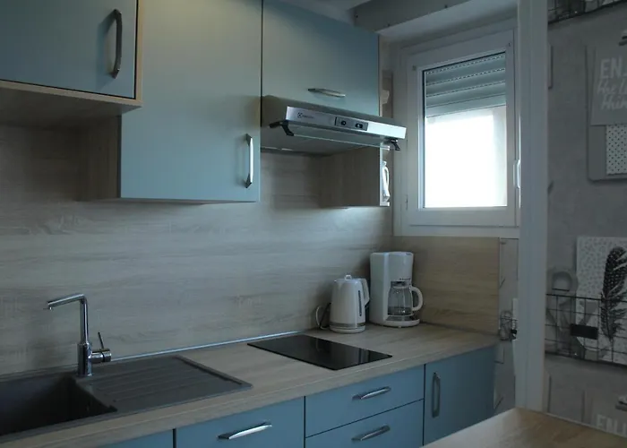 Appart. Rdc Face Et Funiculaire **